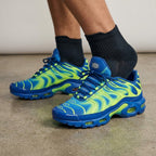 Dynamic Voltage Wave Energy Air Max Plus Shoes