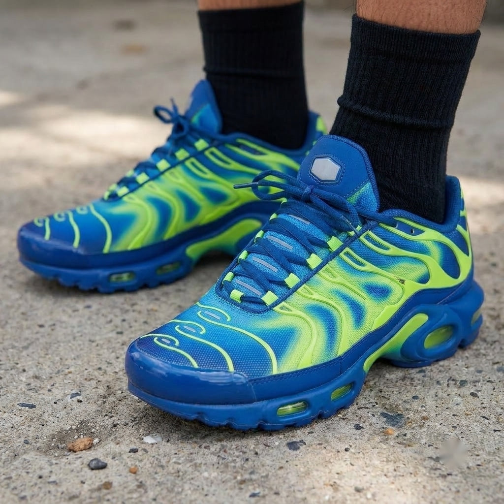Dynamic Voltage Wave Energy Air Max Plus Shoes